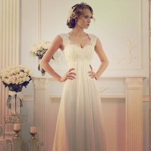 White Aline dress good for wedding or summer party